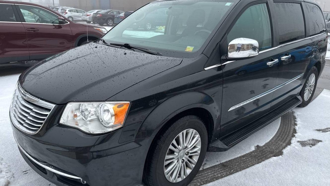 CHRYSLER TOWN AND COUNTRY 2015 2C4RC1CG2FR754657 image